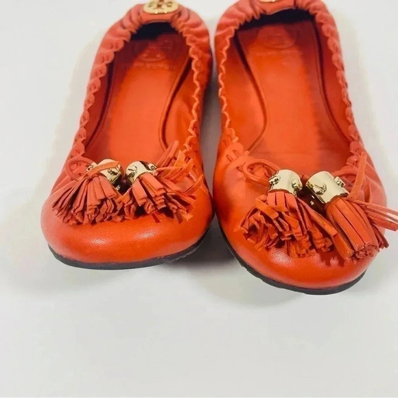 Tory Burch Reese Tassel Flats Orange Leather Size 6.5 - Picture 9 of 9